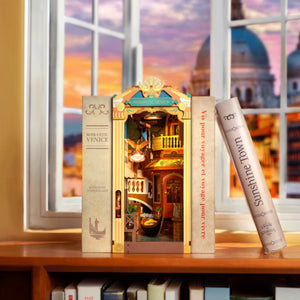 Maqueta Sujetalibros Venecia Romántica Rolife TGB08