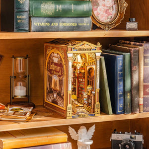 Maqueta Sujetalibros Biblioteca de las Maravillas Rolife TGB16