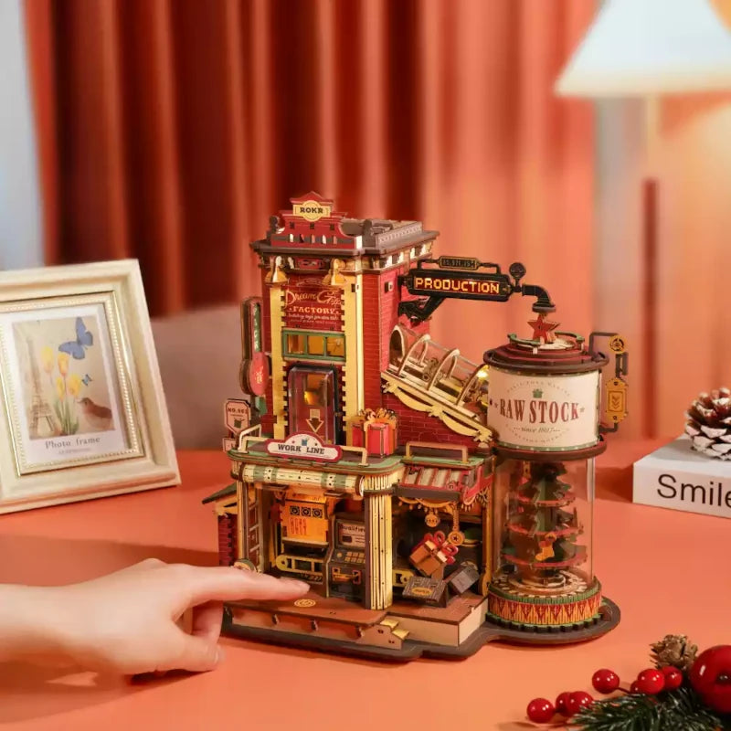 Maqueta de madera Fábrica de Regalos de Ensueño ROKR EAB01