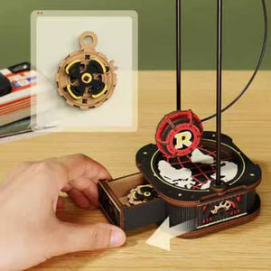 Maqueta de madera 3D Juguete de Equilibrio con Péndulo Aventurero de las Profundidades ROKR MCD04