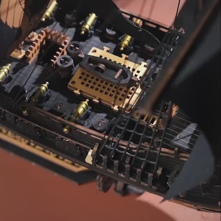 Maqueta de madera 3D a escala Barco Pirata ROKR MCB02